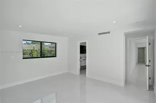 1931 NE 186th Dr, North Miami Beach, FL 33179 - Photo 28