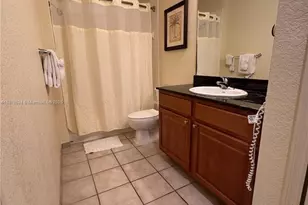 8101 Resort Village Dr, Kissimmee, FL 32821 - Photo 10