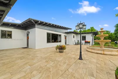 6539 SW 84 Ave, Miami, FL 33143 - Photo 2