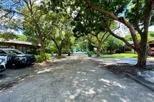 13527 SW 101st Ln, Miami, FL 33186 - Photo 32