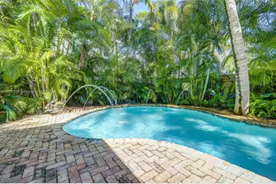 1625 NE 4th Pl, Fort Lauderdale, FL 33301 - Photo 14