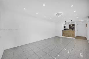 13101 Memorial Hwy, North Miami, FL 33161 - Photo 2