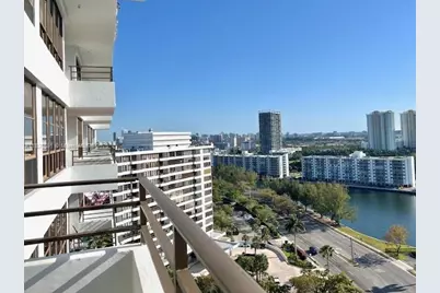 600 Three Islands Blvd #1707, Hallandale Beach, FL 33009 - Photo 6