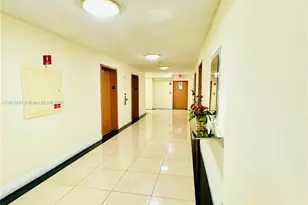 600 Three Islands Boulevard, Hallandale Beach, FL 33009 - Photo 32