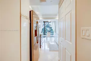 2000 Island Blvd, Aventura, FL 33160 - Photo 6