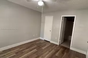 15600 SW 106th Ln, Miami, FL 33196 - Photo 16