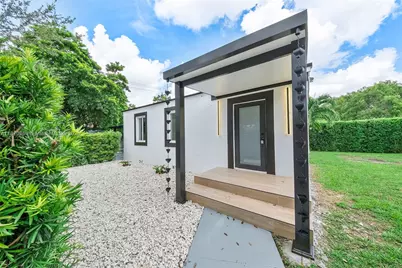 5291 SW 5th St, Miami, FL 33134 - Photo 14