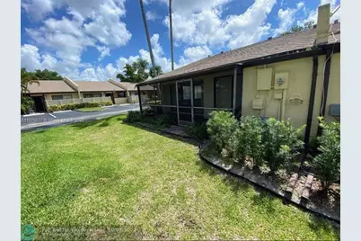 715 Banks Rd, Margate, FL 33063 - Photo 2