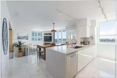 90 Alton Rd #1702, Miami Beach, FL 33139 - Photo 1