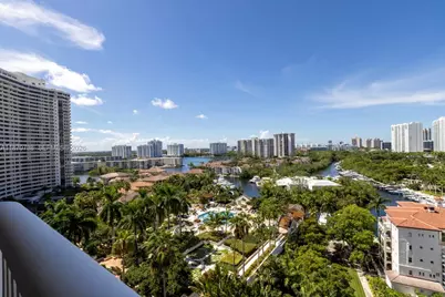 2000 Island Blvd #1405, Aventura, FL 33160 - Photo 20