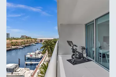 2950 NE 188th St #312, Aventura, FL 33180 - Photo 24