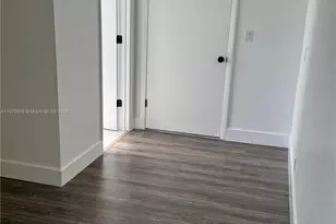 1611 NE 32nd Pl, Pompano Beach, FL 33064 - Photo 8