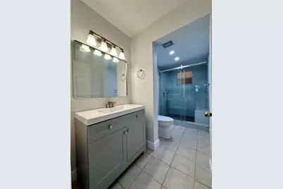 441 SE 10th St #102, Dania Beach, FL 33004 - Photo 12