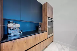 3904 NE 167th St, North Miami Beach, FL 33160 - Photo 4