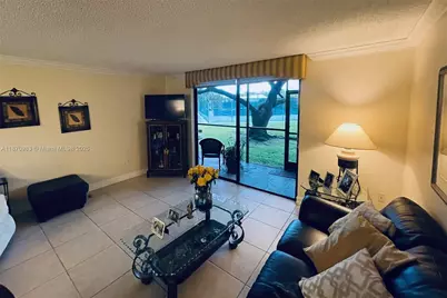 8065 SW 107th Ave #113, Miami, FL 33173 - Photo 2