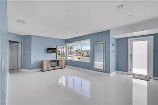 171 W 64th St, Hialeah, FL 33012 - Photo 6