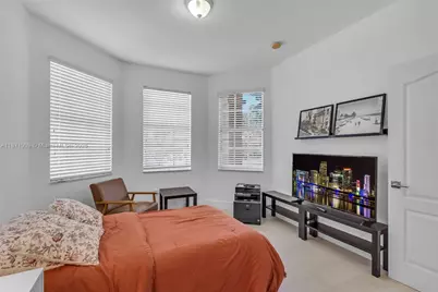 8467 NW 110th Pl, Doral, FL 33178 - Photo 22