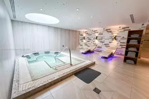 6801 Collins Ave, Miami Beach, FL 33141 - Photo 38