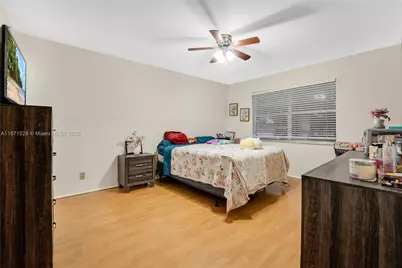 3777 NW 78th Ave #15G, Davie, FL 33024 - Photo 14
