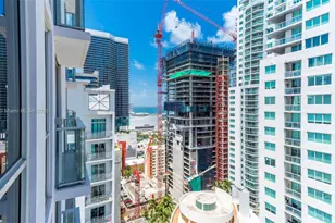 227 NE 2nd St, Miami, FL 33132 - Photo 14