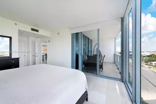 601 NE 36th St, Miami, FL 33137 - Photo 12
