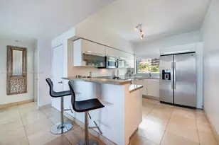 601 NE 36th St, Miami, FL 33137 - Photo 24