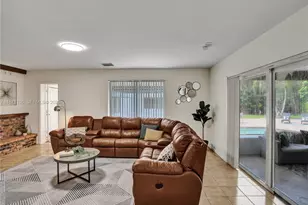 11300 Shady Ln, Plantation, FL 33325 - Photo 48