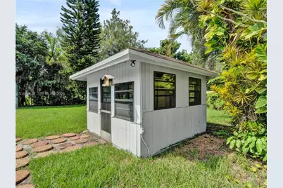 11300 Shady Lane, Plantation, FL 33325 - Photo 76