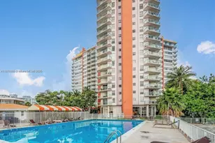 1351 NE Miami Gardens Dr, Miami, FL 33179 - Photo 24