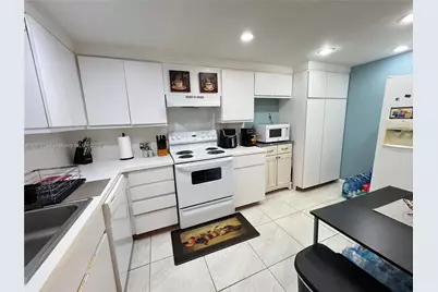 1325 N 15th Ave #23, Hollywood, FL 33020 - Photo 10