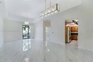 8395 SW 73rd Ave, Miami, FL 33143 - Photo 2