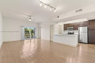 320 Franklin Club Dr, Delray Beach, FL 33483 - Photo 32