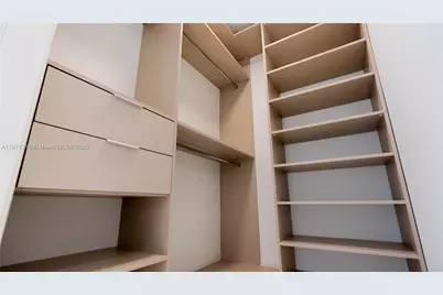 300 Biscayne Blvd Way #503C, Miami, FL 33131 - Photo 34