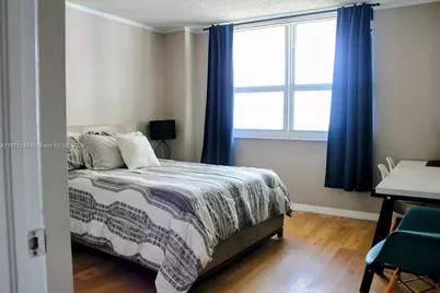 1155 Brickell Bay Dr #1205, Miami, FL 33131 - Photo 10