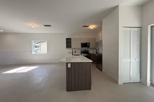 2788 NW 9th Pl, Fort Lauderdale, FL 33311 - Photo 4