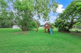 1621 SW 117th Ave, Davie, FL 33325 - Photo 28