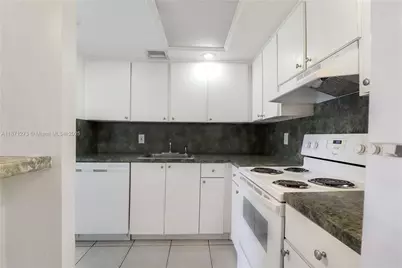10511 SW 108th Ave #185, Miami, FL 33176 - Photo 8
