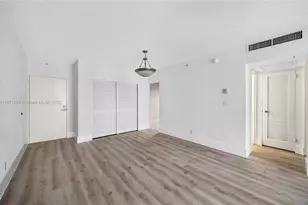 3000 S Ocean Dr, Hollywood, FL 33019 - Photo 6