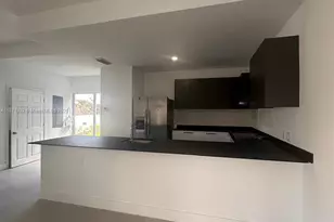 538 NW 17th Ave, Fort Lauderdale, FL 33311 - Photo 8