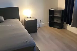 800 NE 195th St, Miami, FL 33179 - Photo 42