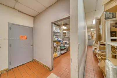 Turn-Key Restaurant For Sale High Traffic Hialeah Plaza, Hialeah, FL 33010 - Photo 24
