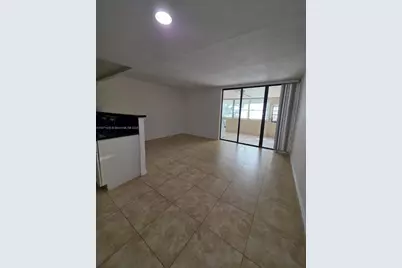 20200 W Country Club Dr #104, Aventura, FL 33180 - Photo 10