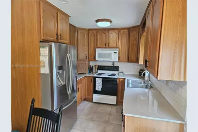 1701 NW 13th Ave, Homestead, FL 33030 - Photo 6