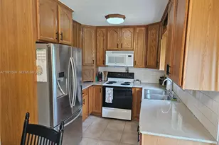 1701 NW 13th Ave, Homestead, FL 33030 - Photo 6