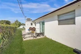 400 NE 2nd St, Boynton Beach, FL 33435 - Photo 40