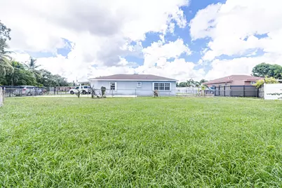 15600 NW 157th St Rd, Miami Gardens, FL 33054 - Photo 10