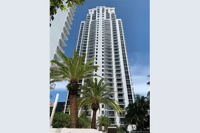 1050 Brickell Av #2808, Miami, FL 33131 - Photo 2