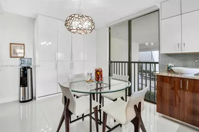 19707 Turnberry Way #TH-6, Aventura, FL 33180 - Photo 14