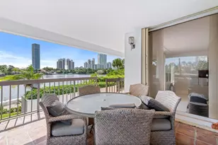 19707 Turnberry Way, Aventura, FL 33180 - Photo 42