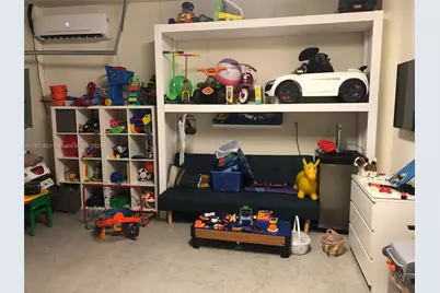 8045 NW 105th Ct, Doral, FL 33178 - Photo 40